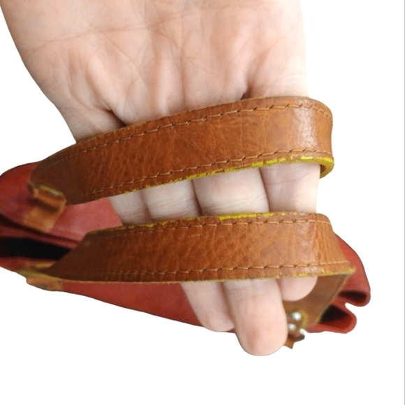 Valentina Italia Red Leather Shoulder Bag - Picture 11 of 12